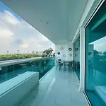 Morros 922, 1 alcoba con salida a la playa